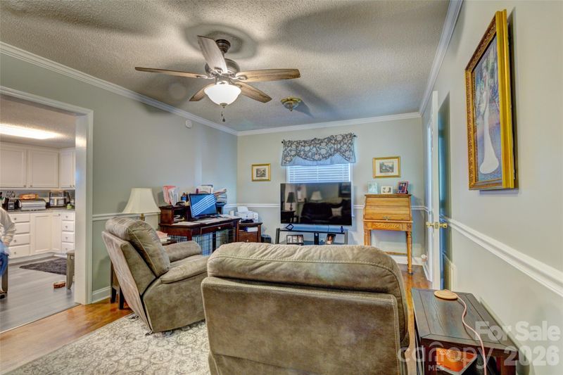 328 S Pink St, Cherryville, NC 28021