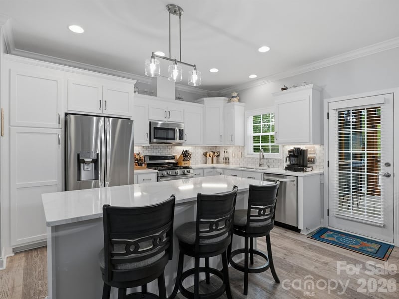 2235 Picnic Dr, Newton, NC 28658