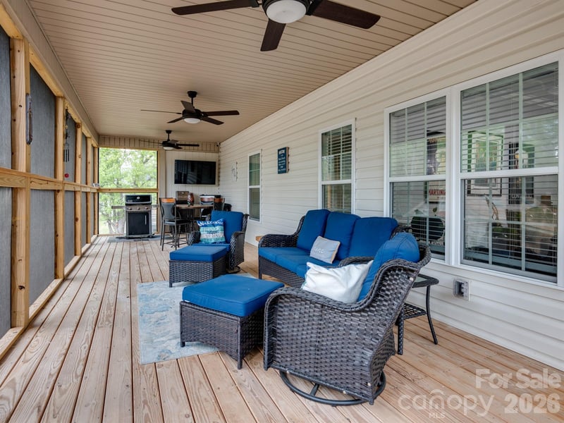 2235 Picnic Dr, Newton, NC 28658