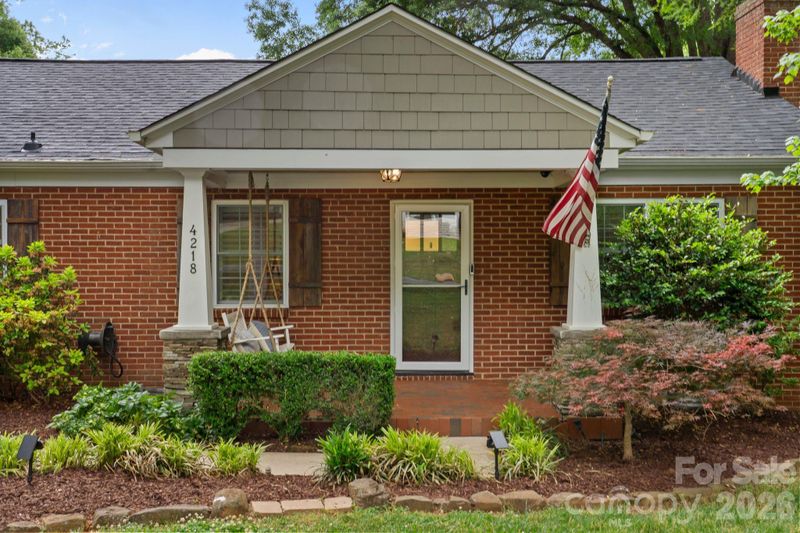 4218 Windemere Ln, Charlotte, NC 28211