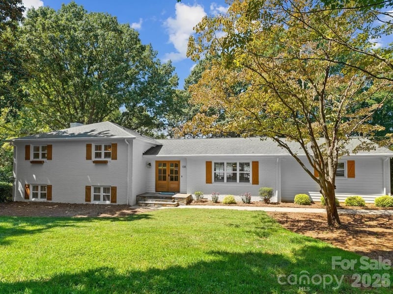 138 Lakefront Dr, Mooresville, NC 28117