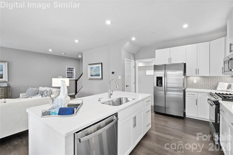11190 Emerson Landing Dr, Charlotte, NC 28214