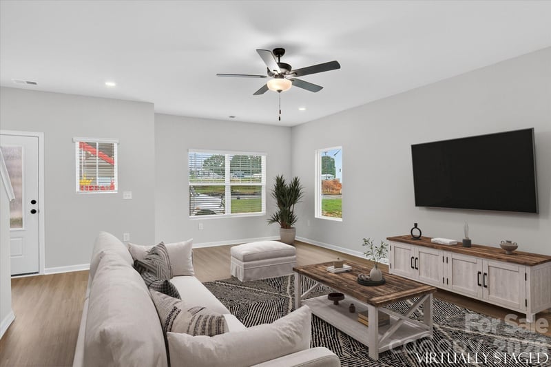 1858 Rhyne Elementary Dr, Gastonia, NC 28052