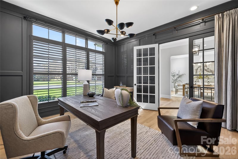 222 Anthony Cir, Charlotte, NC 28211