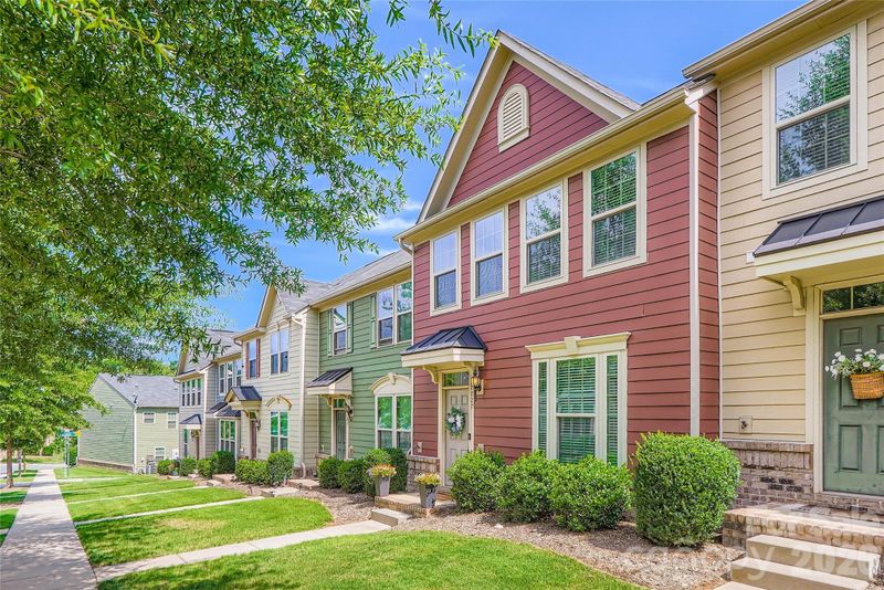1727 Evergreen Dr, Charlotte, NC 28208