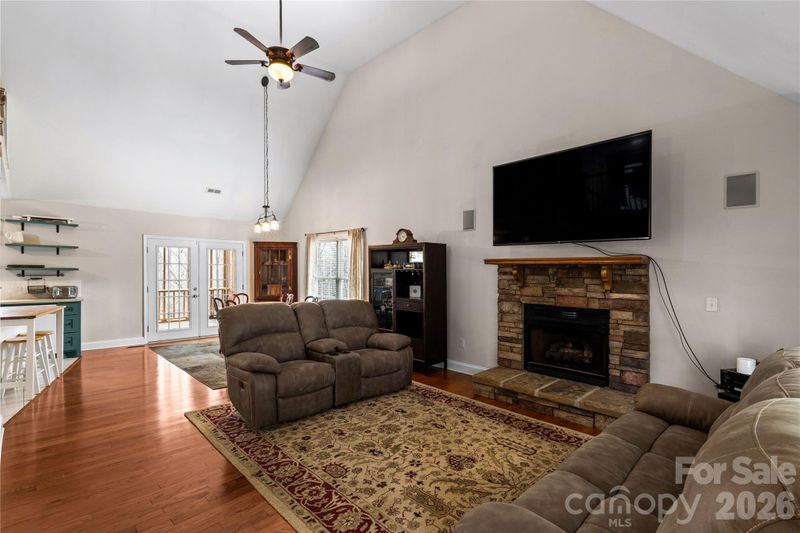 1890 Davis Cir, Clover, SC 29710