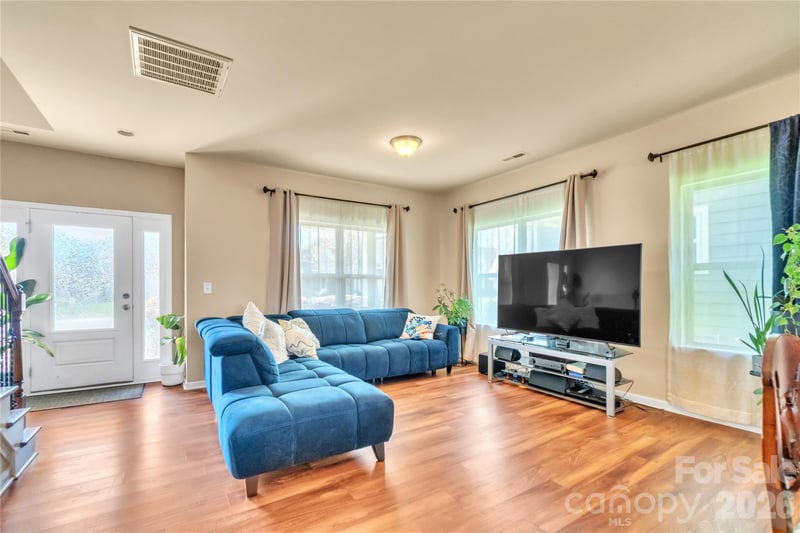 111 Canter Ln, Mooresville, NC 28115