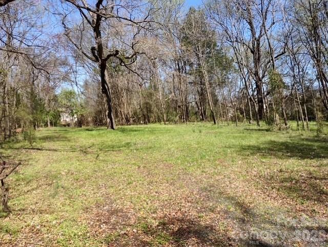 6716 Rock Island Rd, Charlotte, NC 28278