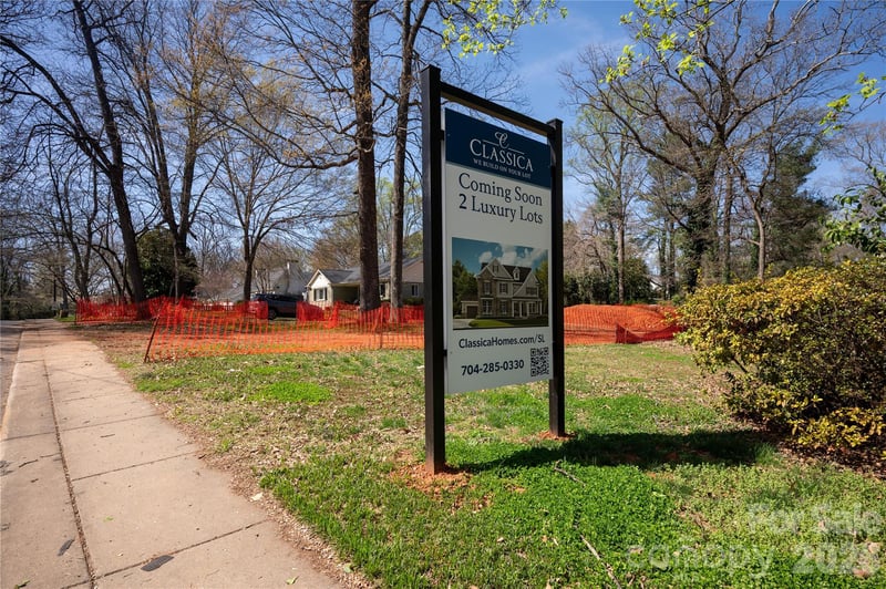 3133 Country Club Dr, Charlotte, NC 28205