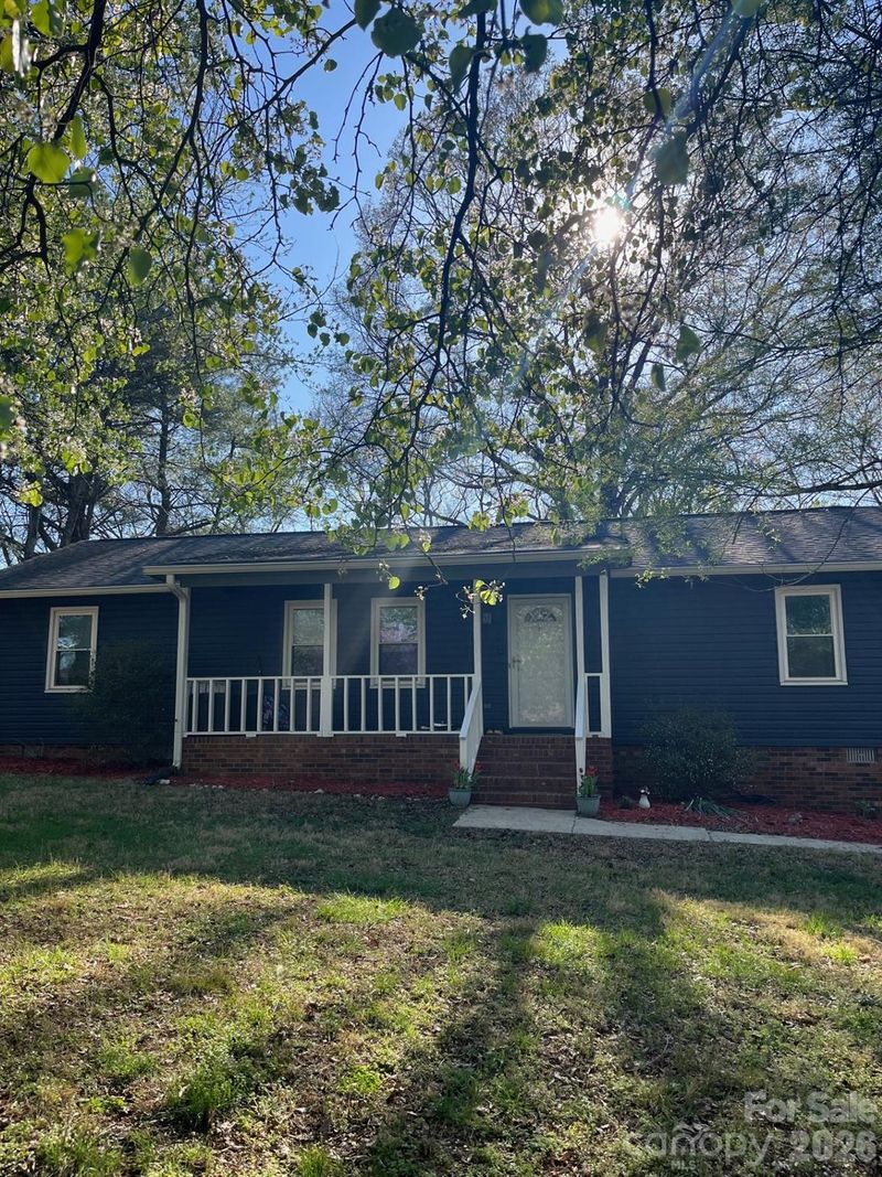 692 Radcliff Pl NW, Concord, NC 28027