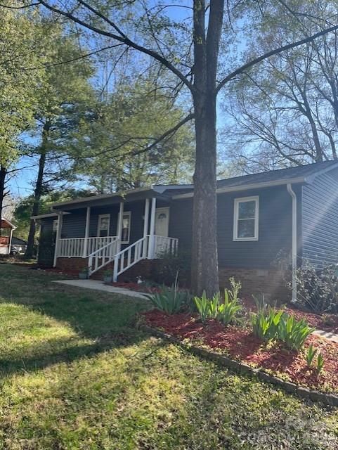 692 Radcliff Pl NW, Concord, NC 28027