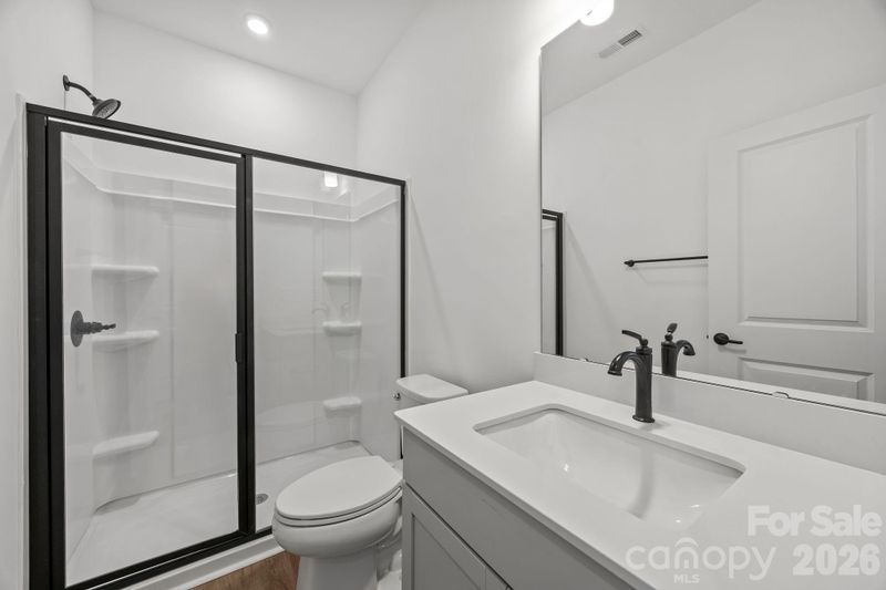7032 Westrow Ave, Charlotte, NC 28278