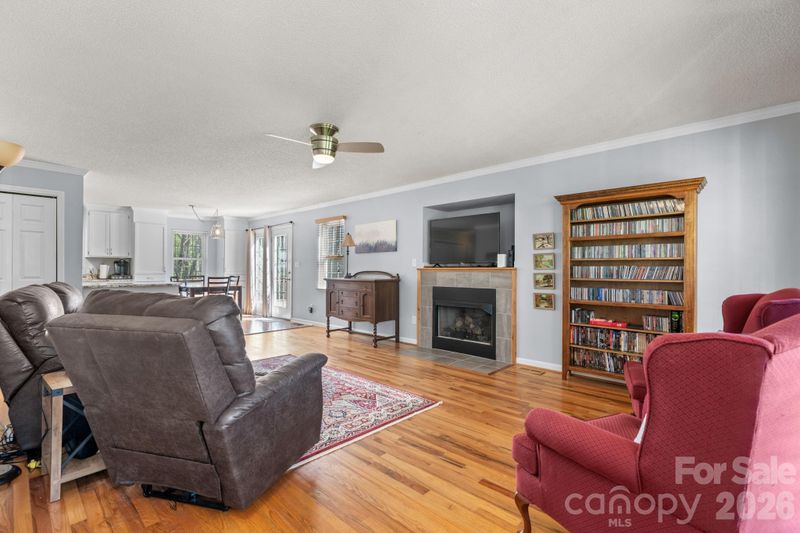 203 Nottingham Dr, Maiden, NC 28650