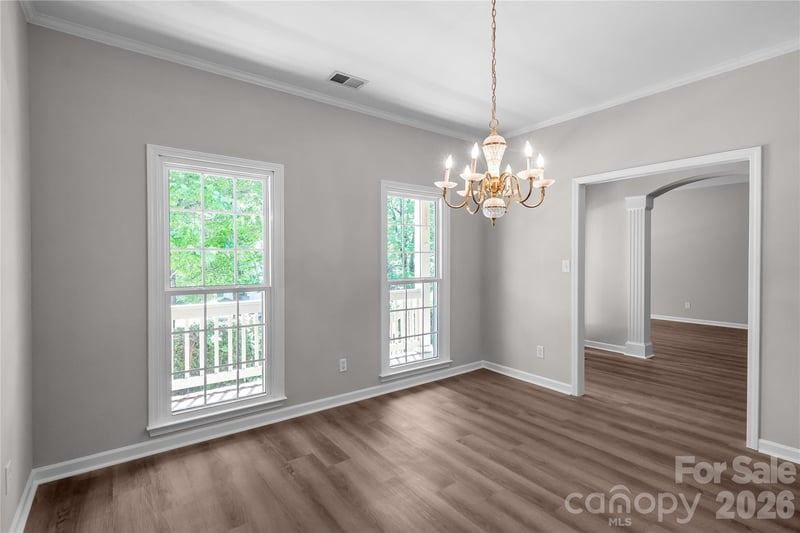 10713 Ridge Acres Rd, Charlotte, NC 28214