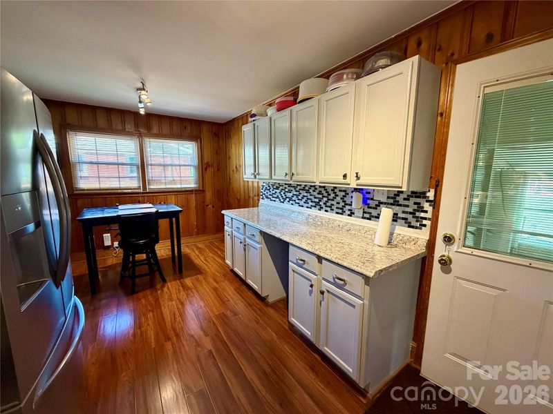 4516 Brooktree Dr, Charlotte, NC 28208