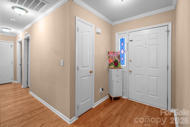 3310 Brooktree Ln, Indian Trail, NC 28079