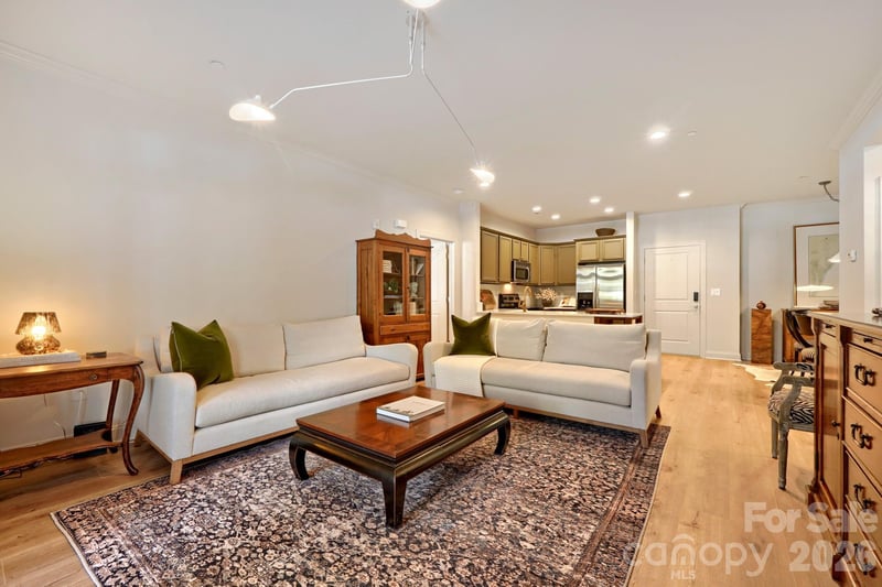 518 Clarice Ave #100, Charlotte, NC 28204