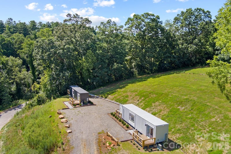 8 - 10 George Allen Rg #A & B, Arden, NC 28704