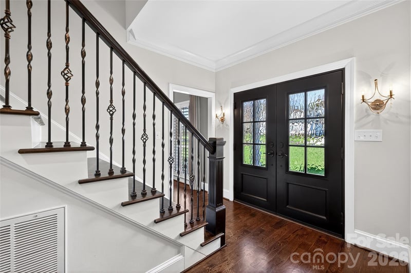 3025 Foxridge Rd, Charlotte, NC 28226