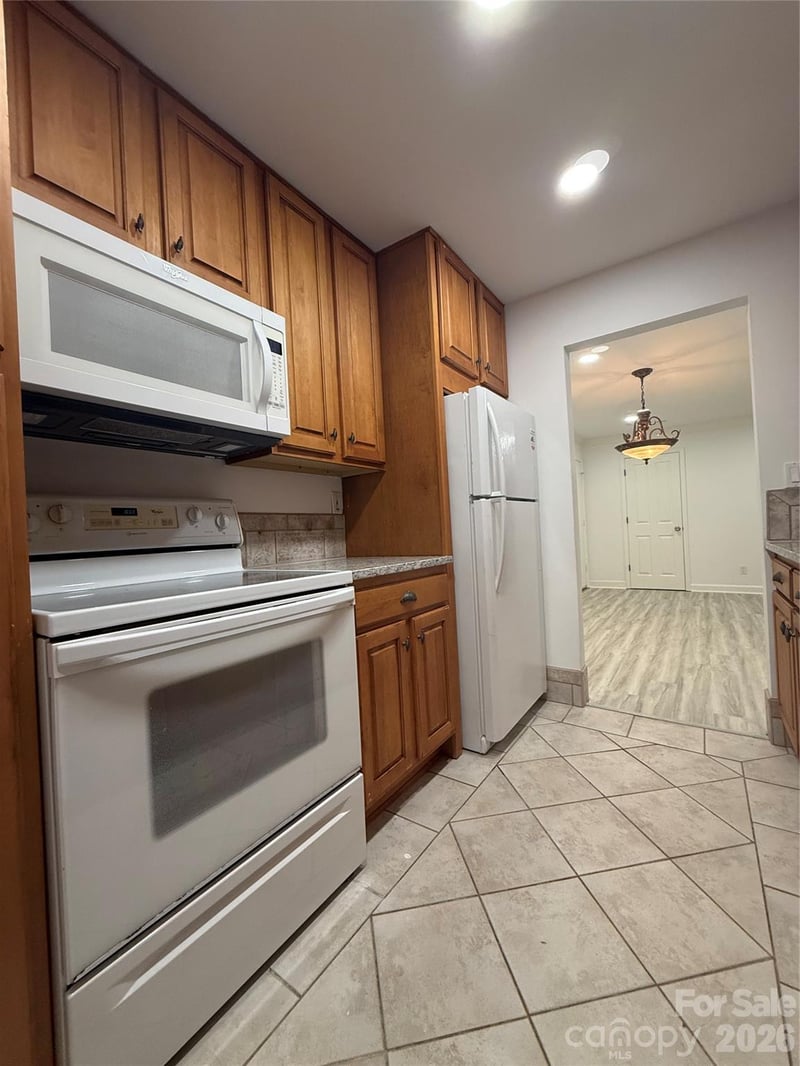 1323 Queens Rd, Charlotte, NC 28207