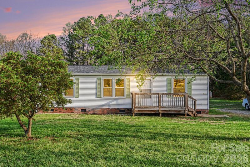1392 Old Mountain Rd, Statesville, NC 28677