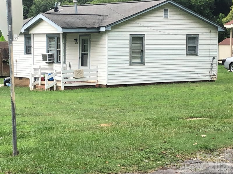 210 - 208 Munn Rd, Fort Mill, SC 29715