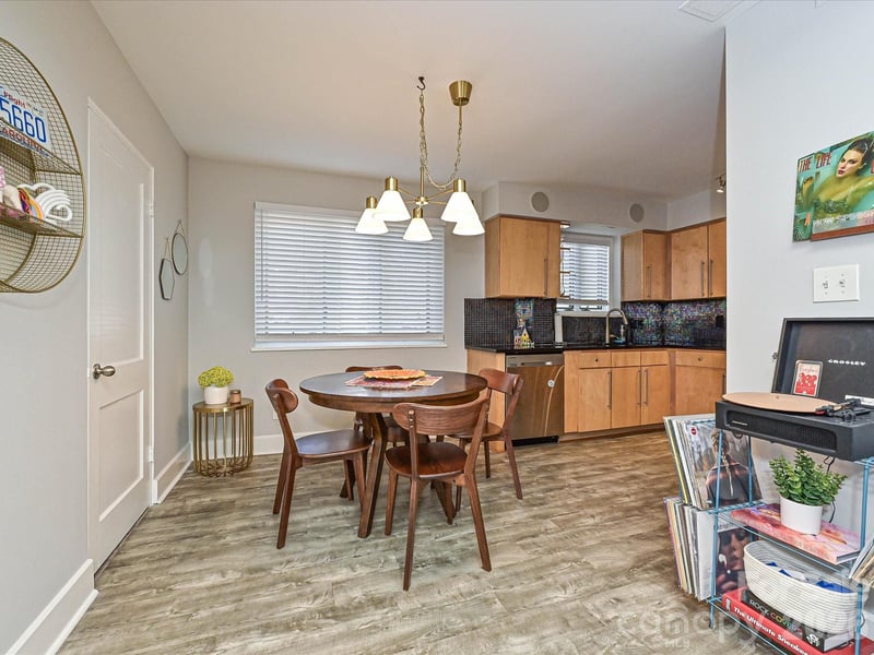 201 N Dotger Ave #C9, Charlotte, NC 28207