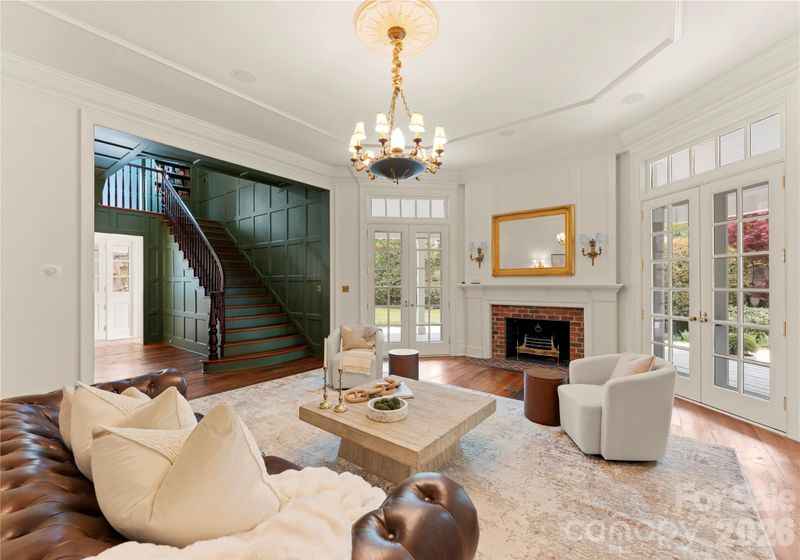 5520 Sharon View Rd, Charlotte, NC 28226