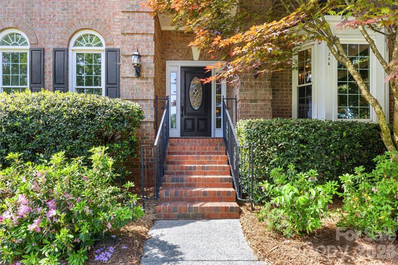 7346 Versailles Ln, Charlotte, NC 28277