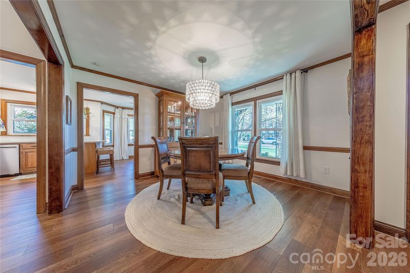2735 Bent Oak Dr, Matthews, NC 28104