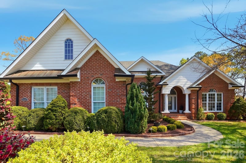 7535 E Sedgebrook Dr E, Stanley, NC 28164