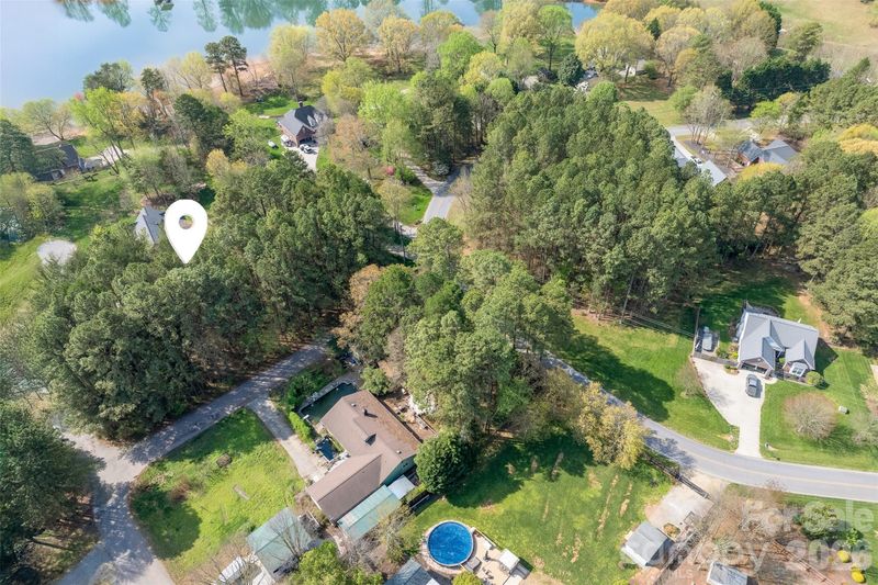 0000 Pine Harbor Dr, Denver, NC 28037