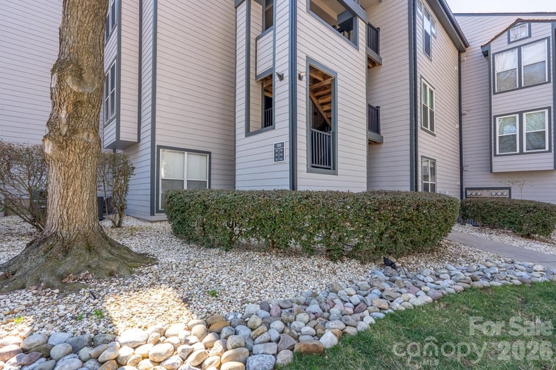 18851 Vineyard Point Ln, Cornelius, NC 28031