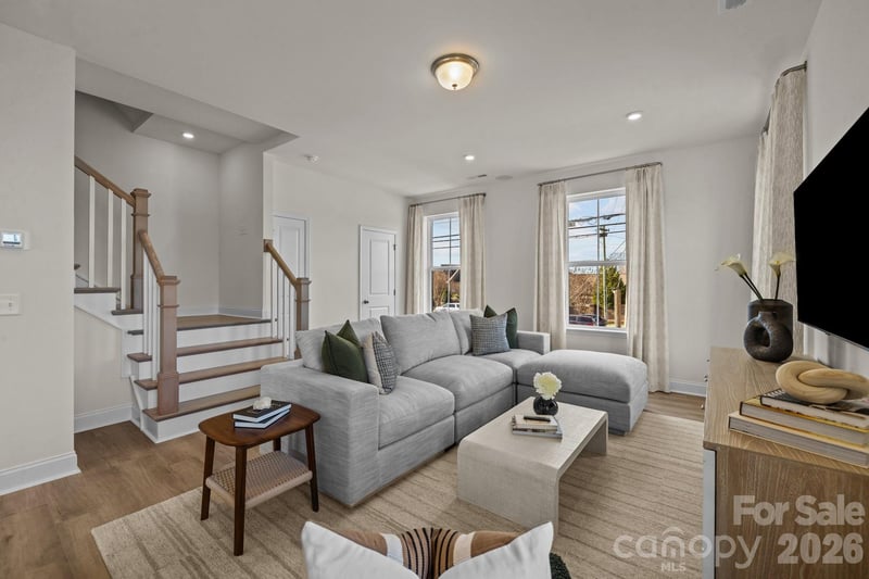 3122 Middle St, Charlotte, NC 28278