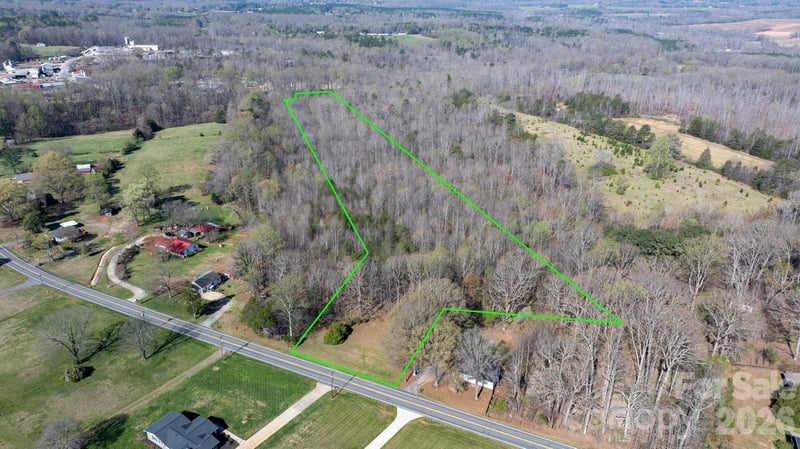 4876 E Nc 10 Hw, Catawba, NC 28609