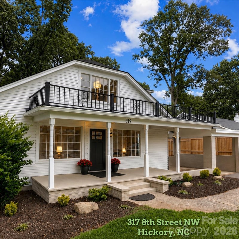 317 8th St NW, Hickory, NC 28601