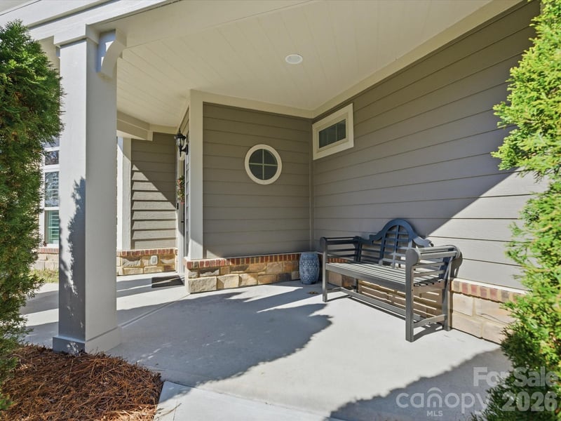 1180 Avalon Pl, Matthews, NC 28104