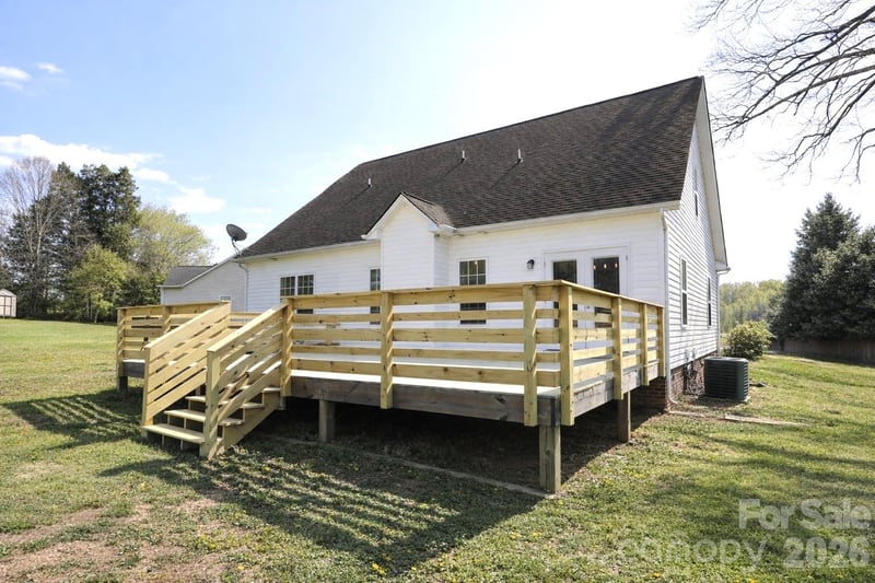 1045 Saxton Cir, Salisbury, NC 28147