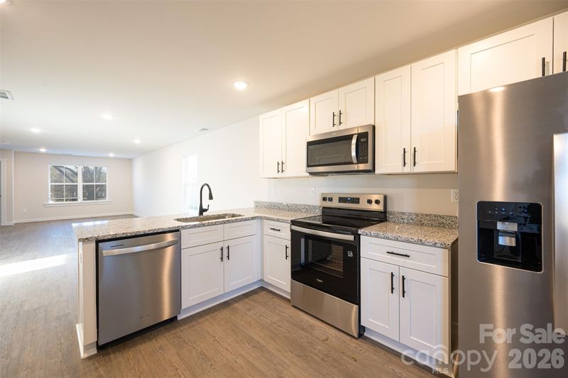 424-426 2nd St SW, Hickory, NC 28602