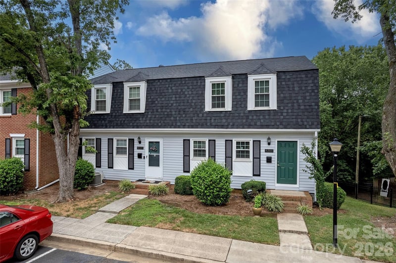 8300 Knights Bridge Rd, Charlotte, NC 28210