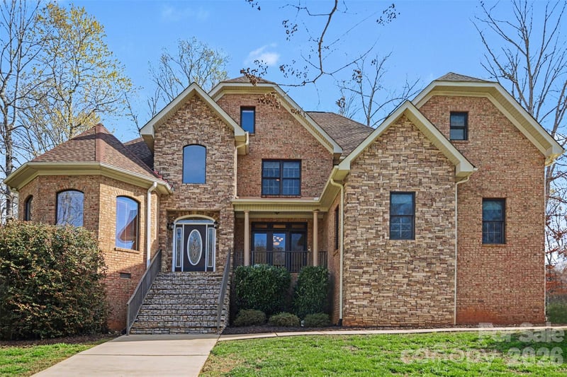 402 Rugby Rd, Salisbury, NC 28144