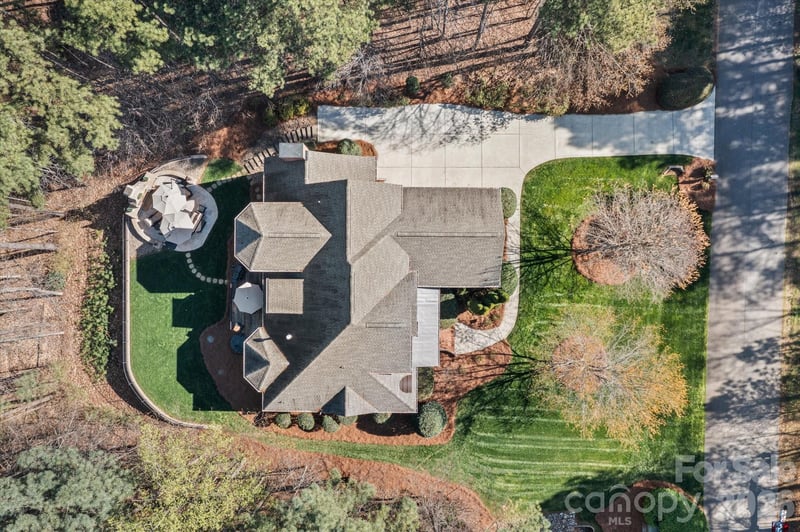 188 Freshwater Ln, Mooresville, NC 28117