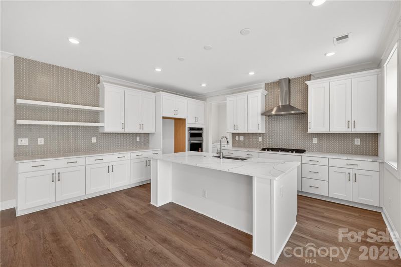 355 Linda Carol Ln, Tega Cay, SC 29708