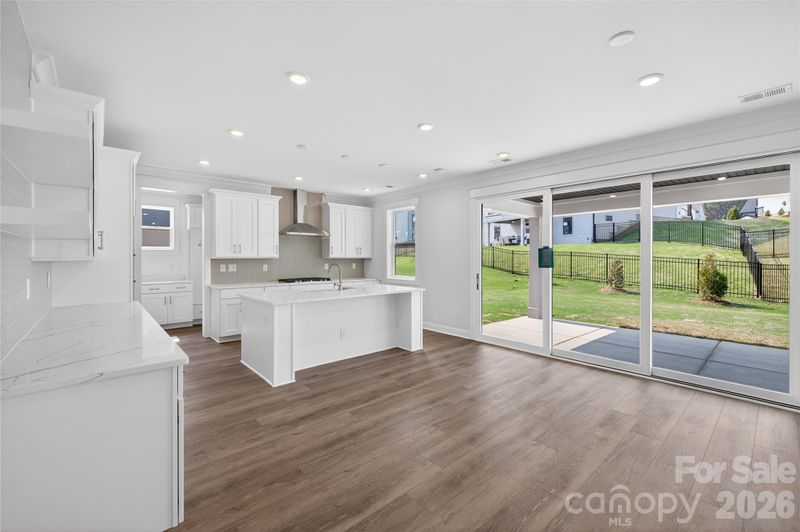 355 Linda Carol Ln, Tega Cay, SC 29708