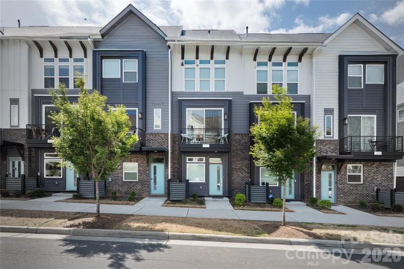 223 S Bruns Ave, Charlotte, NC 28208