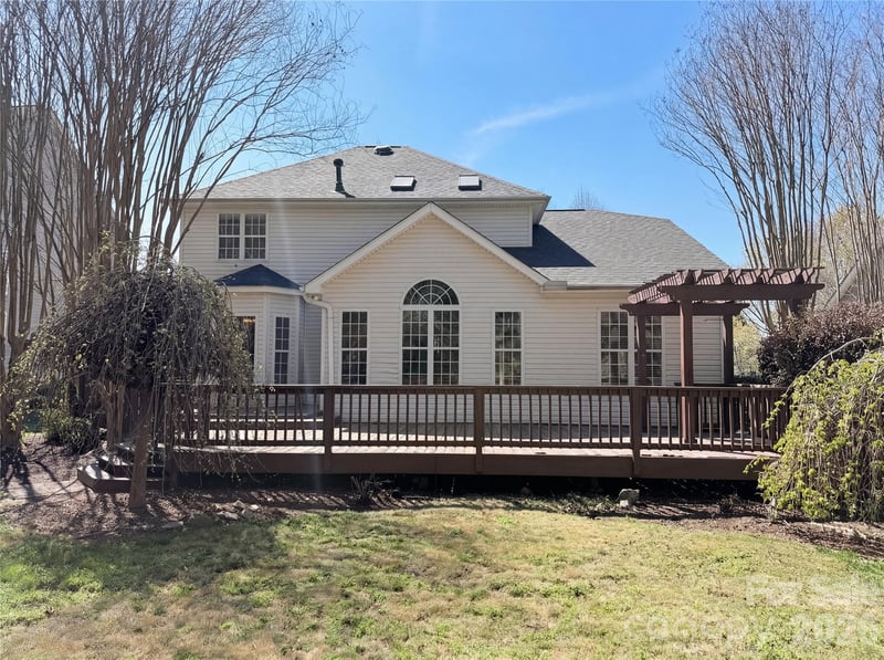 20224 Northport Dr, Cornelius, NC 28031