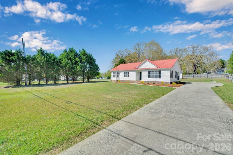 2720 Goldmine Rd, Monroe, NC 28110