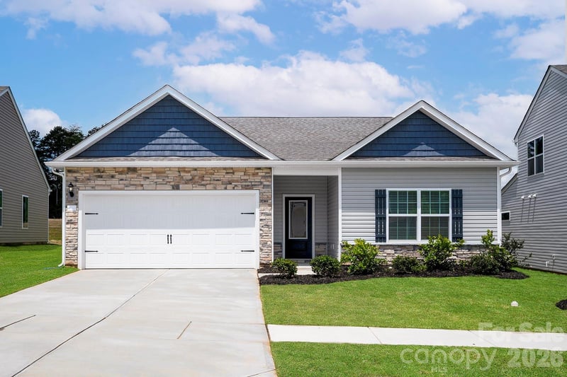 6721 Fairford Dr, Charlotte, NC 28215