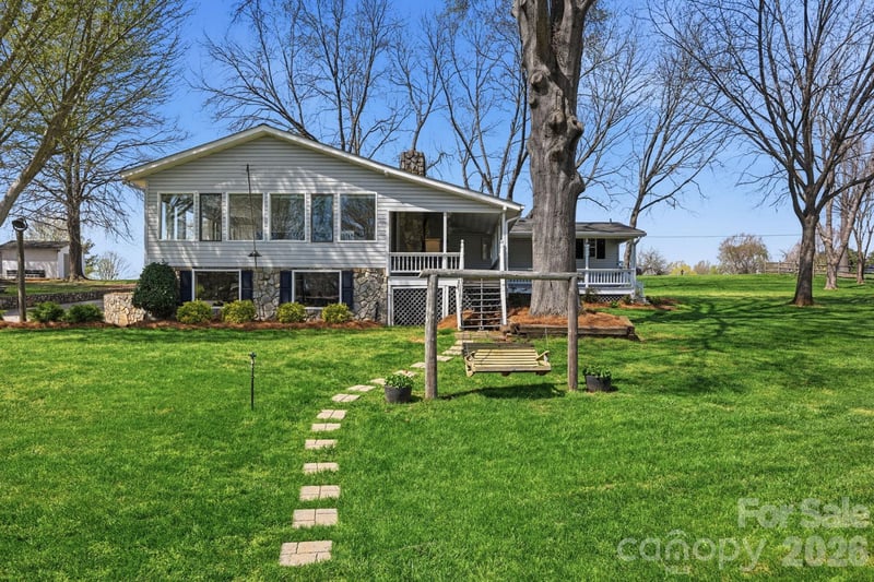 3832 Swanson Rd, Sherrills Ford, NC 28673