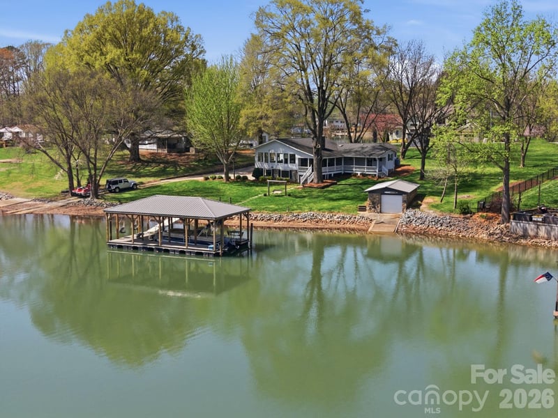 3832 Swanson Rd, Sherrills Ford, NC 28673